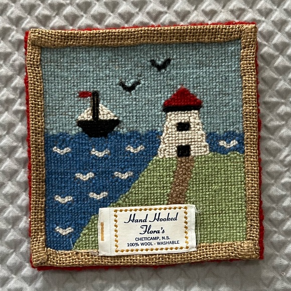 Hand Hooked Hot Pad from Nova Scotia - Picture 2 of 3